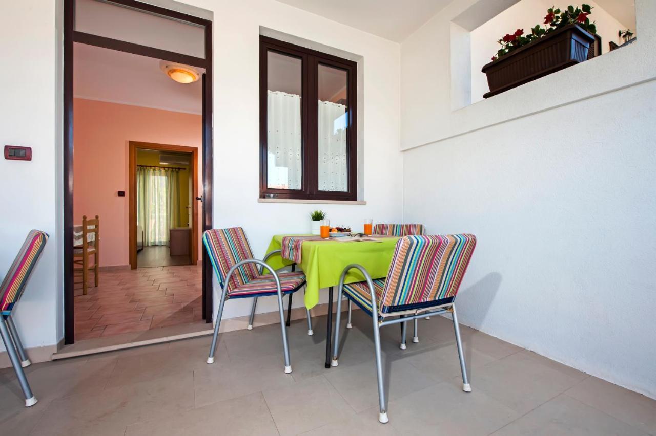 Apartments Modrusan Rovinj Extérieur photo