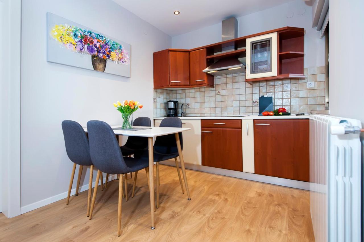 Apartments Modrusan Rovinj Extérieur photo